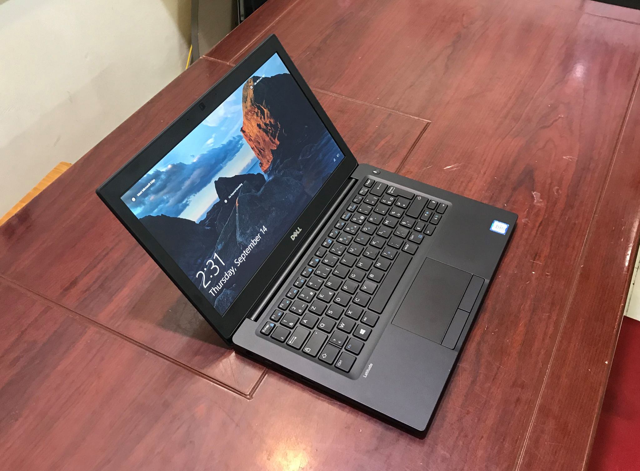 DELL LATITUDE 7280 core i5-6200u/ 8Gb/ 256gb/ 12,5inch HD
